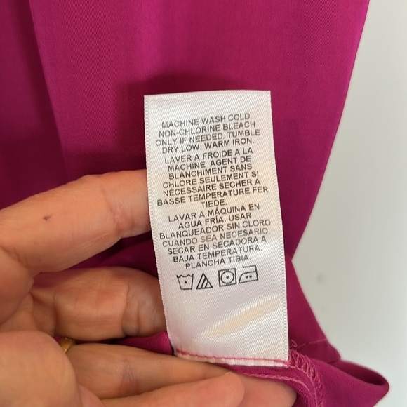 Velvet by Graham & Spencer Kali Scoop Neck Top in Raspberry - Picture 8 of 10